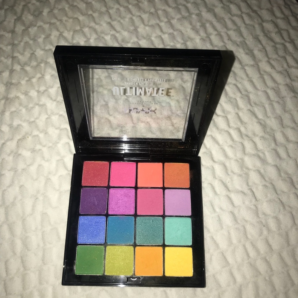 NYX BRIGHTS